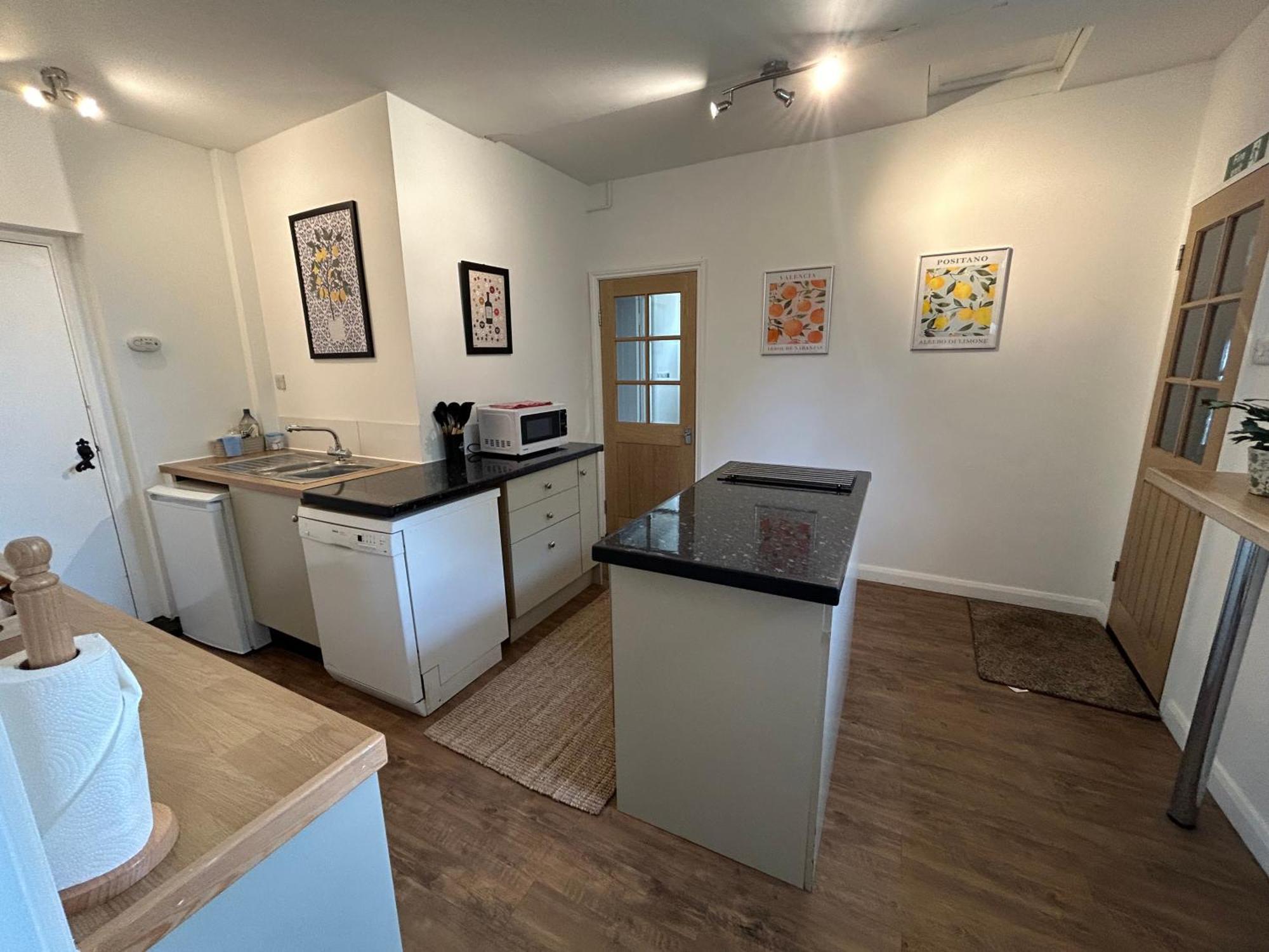 *New* Hartest Vineyard 2 Bed Cottage With Parking Eksteriør billede
